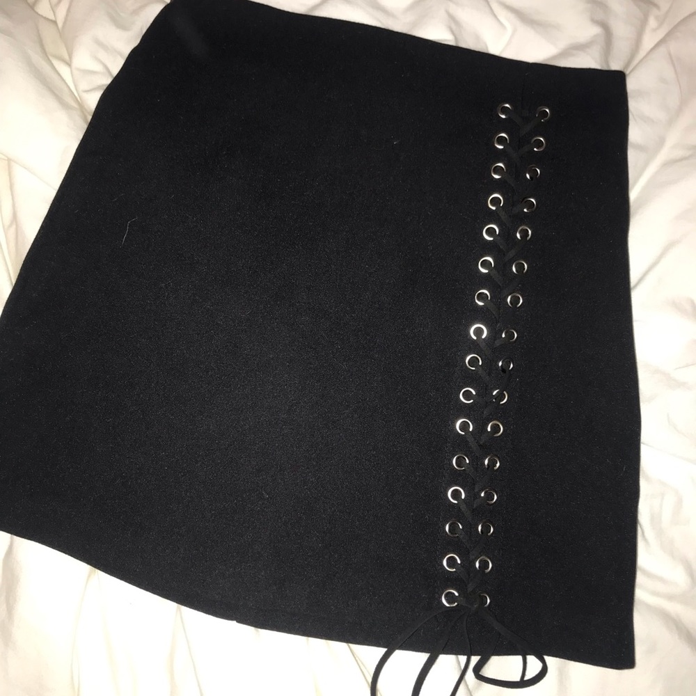 Black skirt